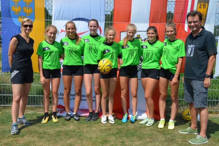 b2ap3_thumbnail_Faustball-Schul-BM.jpg b2ap3_thumbnail_Faustball-Schul-BM.jpg
